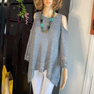 Gray knitted sweater/dress 💎